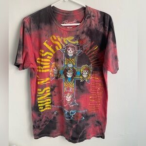 Guns and Roses  Red and Black Tie-Dye Effect Tee